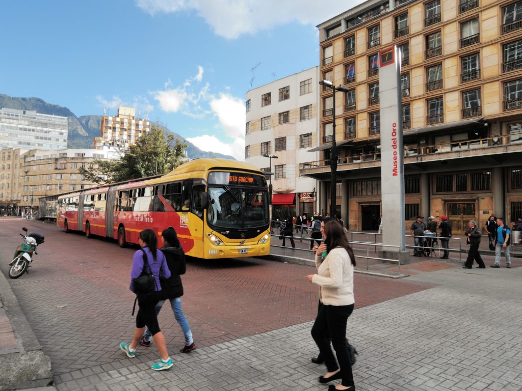 Transmilenio in La Candelaria, Bogot&aacute;