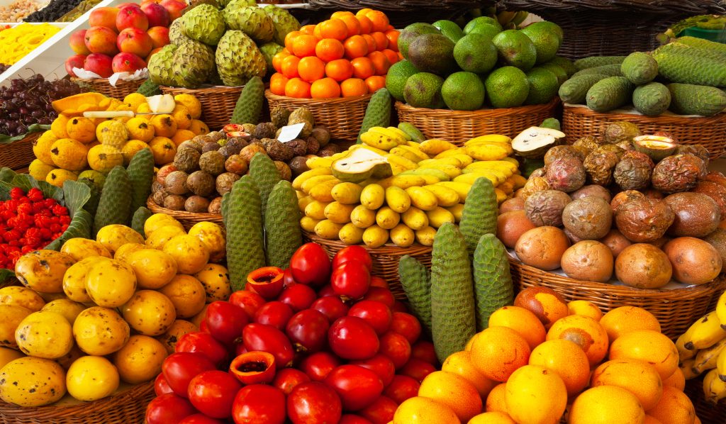 Fruit for sale in the Paloquemao Marketplace, Bogot&aacute;