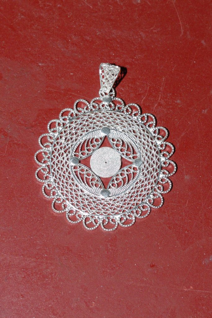 Filigree jewelry workshop, Mompox
