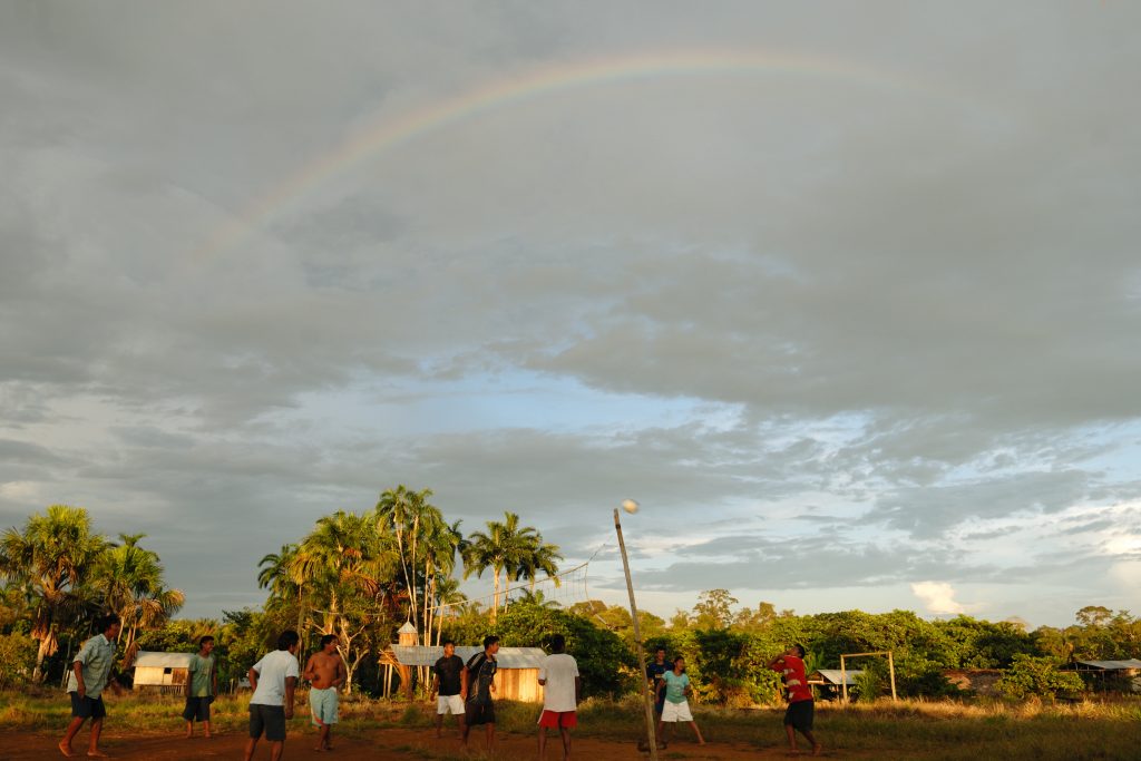 After eating comes the sport. San Jos&eacute; de Cananar&iacute;