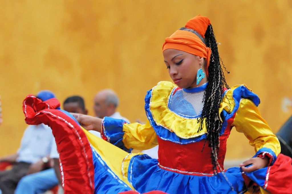 Dancing Cumbia, Cartagena