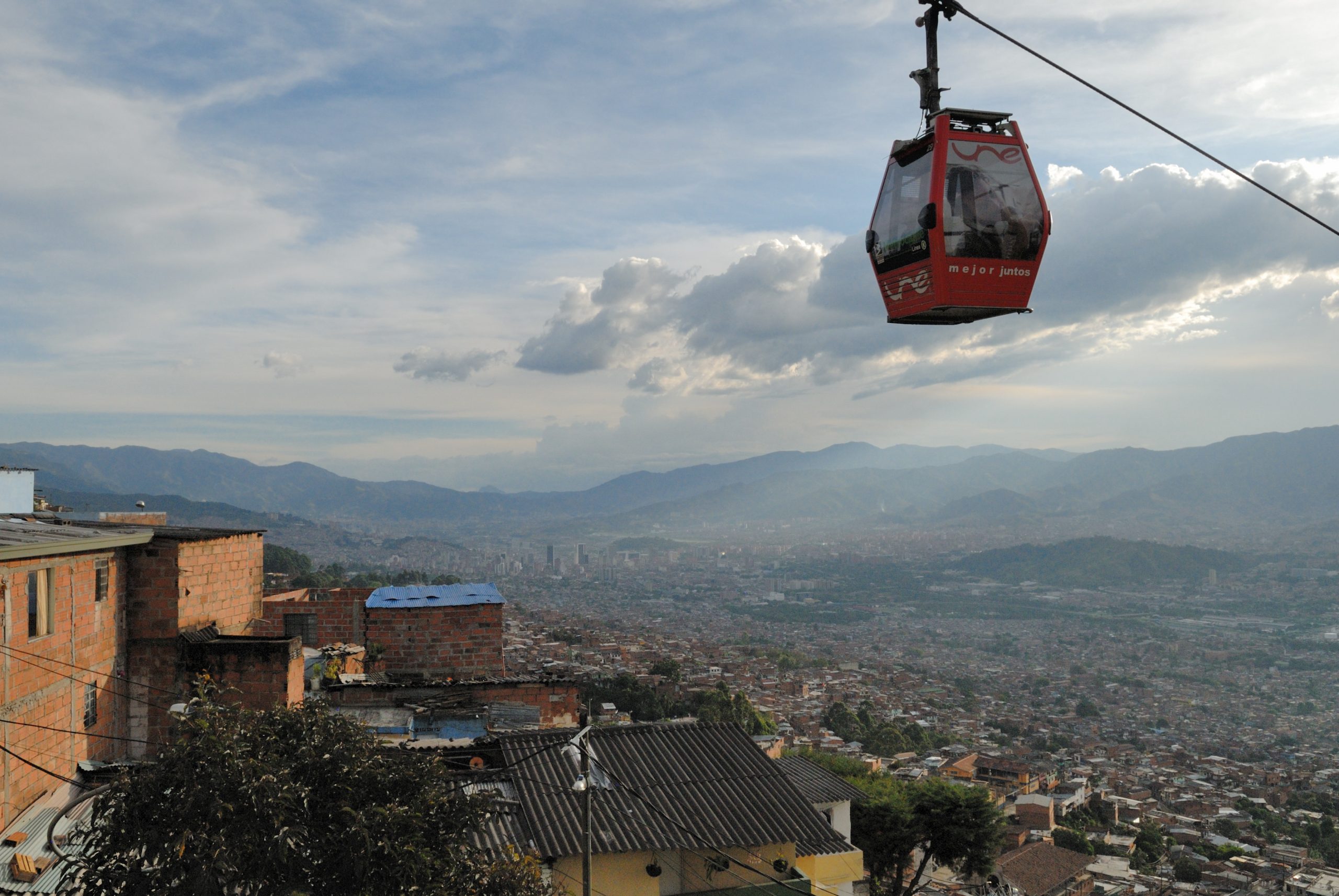 Panoramic view of Medellín with Metrocable