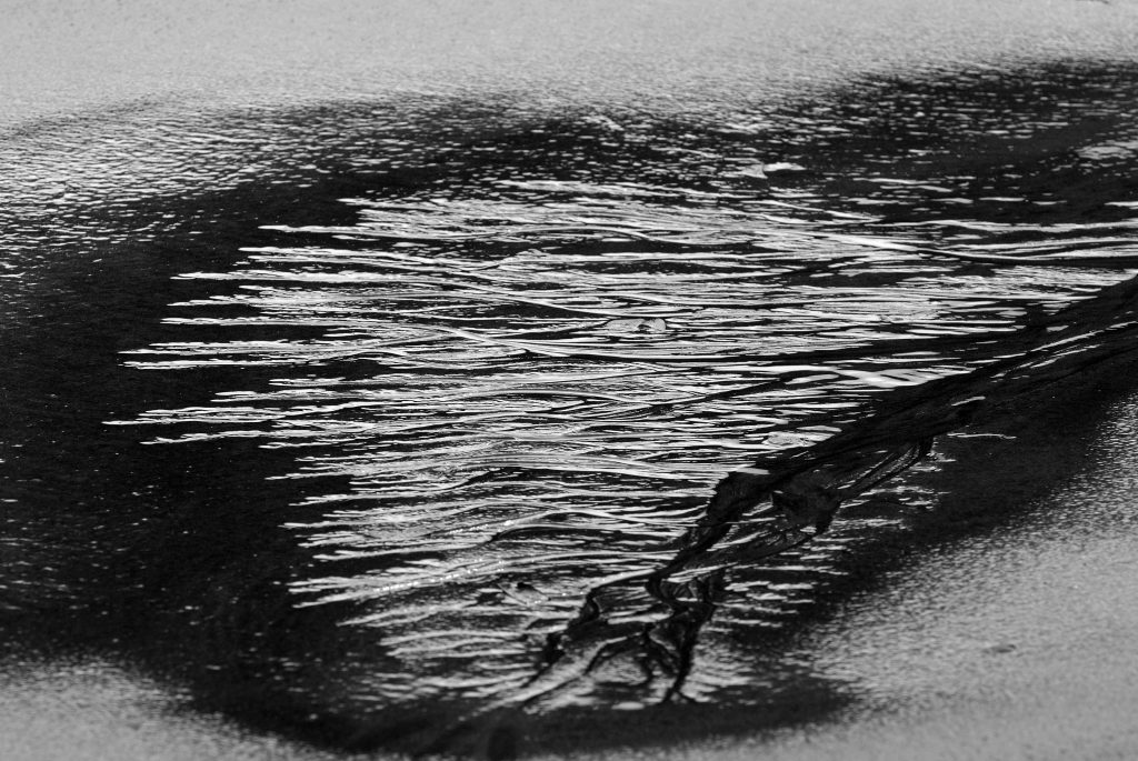 Puddle in the sand, near El Cantil, Choc&oacute;